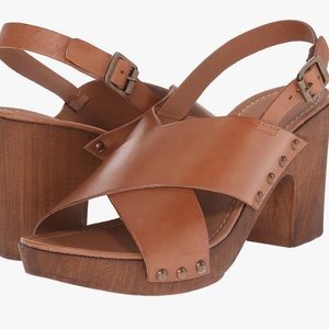 Kenneth Cole REACTION Women's Log Cabin Heeled Sandal